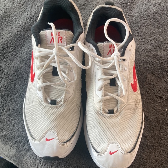 Air max - Picture 3 of 3